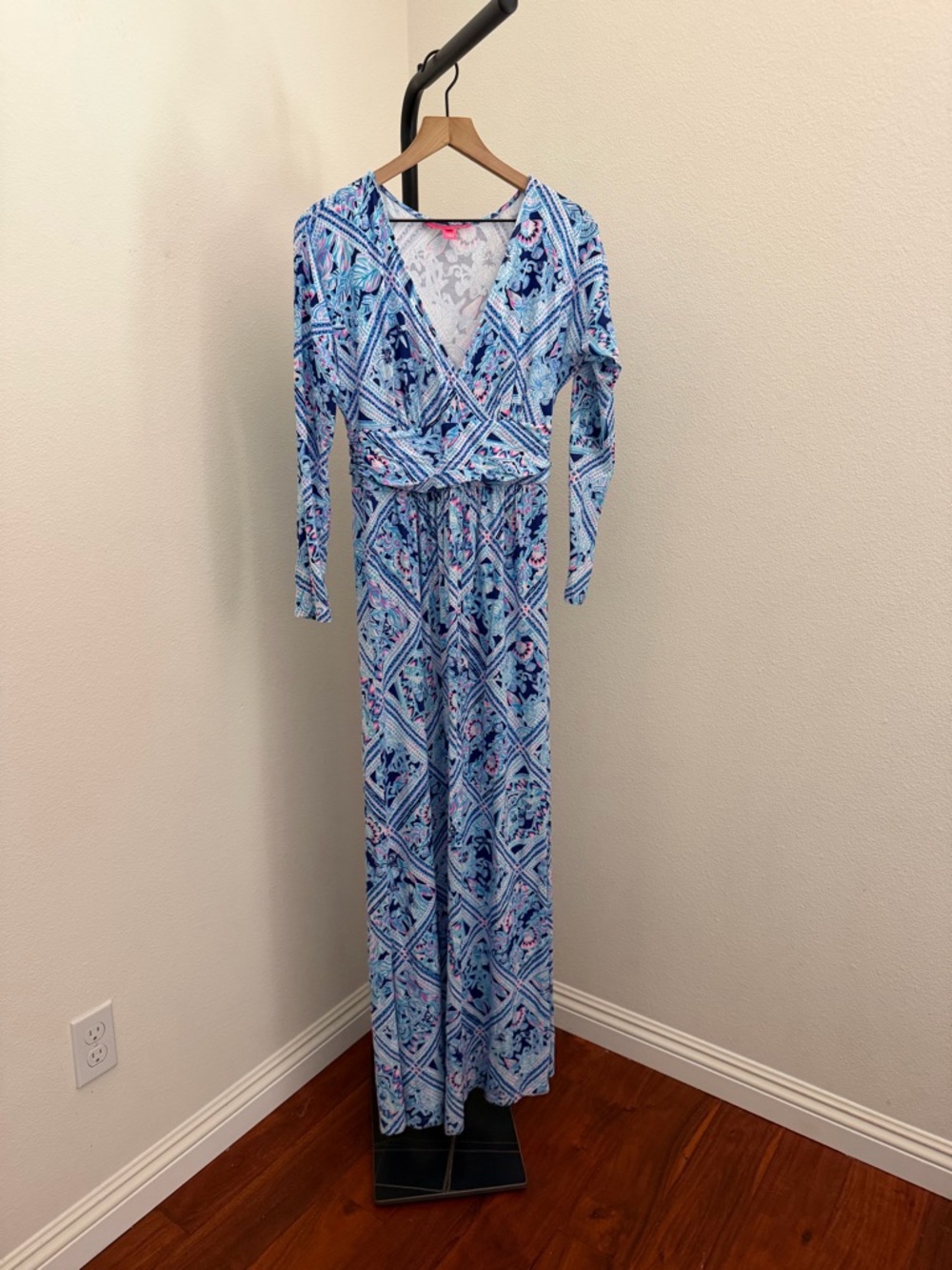 Lilly Pulitzer Nichola Light and Navy Blue Printed Maxi Dress - Picture 4 of 10